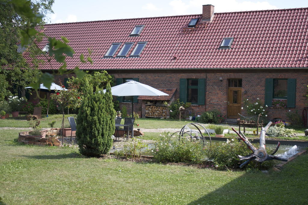 Pension Kunsthof Dahrenstedt מראה חיצוני תמונה