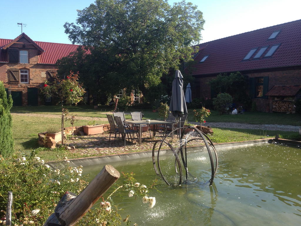 Pension Kunsthof Dahrenstedt מראה חיצוני תמונה